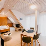 Strandpension Maeder