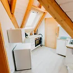Strandpension Maeder Affittacamere 4*