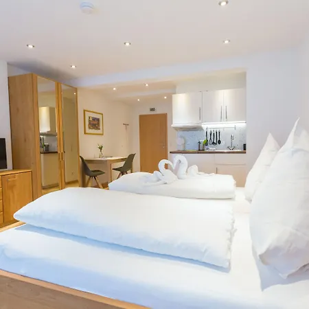 Strandpension Maeder 4*