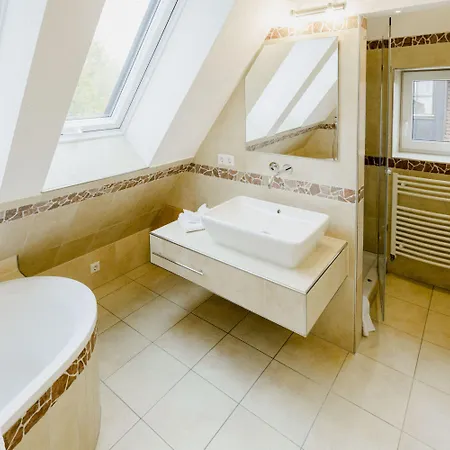 Strandpension Maeder 4*