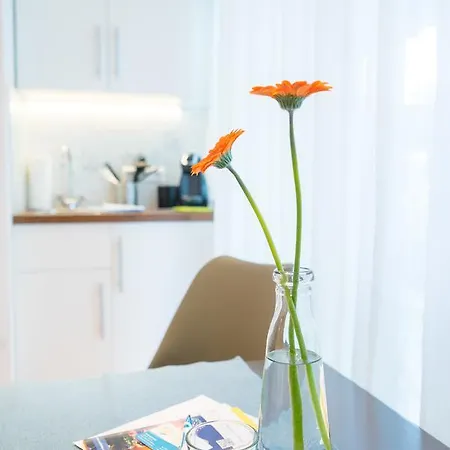 Strandpension Maeder ゲストハウス ウールディンゲン・ミュールホーフェン