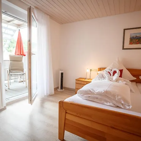 ゲストハウス Strandpension Maeder ウールディンゲン・ミュールホーフェン