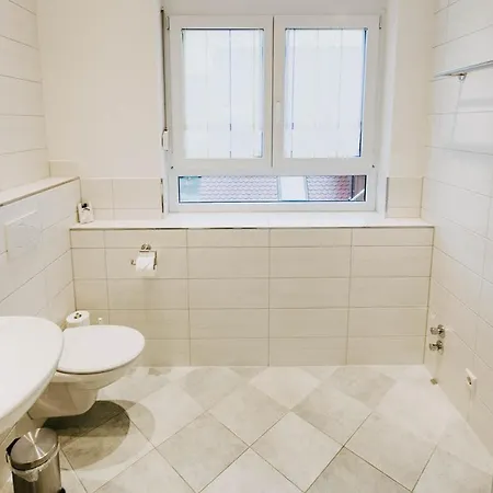 Konukevi Strandpension Maeder 4*